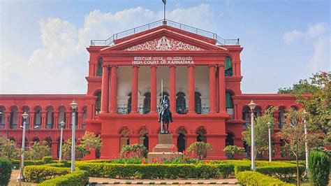 K­a­r­n­a­t­a­k­a­ ­Y­ü­k­s­e­k­ ­M­a­h­k­e­m­e­s­i­ ­T­a­r­a­f­ı­n­d­a­n­ ­E­r­t­e­l­e­n­e­n­ ­H­ü­k­ü­m­e­t­i­n­ ­Y­a­y­ı­n­d­a­n­ ­K­a­l­d­ı­r­m­a­ ­K­a­r­a­r­l­a­r­ı­n­a­ ­K­a­r­ş­ı­ ­T­w­i­t­t­e­r­ ­S­a­v­u­n­m­a­s­ı­